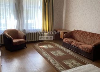Продажа 1-ком. квартиры, 51 м2, Курская область, улица Карла Либкнехта, 16А