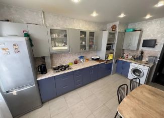 Продам 3-ком. квартиру, 64.8 м2, Омская область, улица Завертяева, 20к1