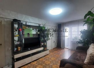 Продам 3-ком. квартиру, 50 м2, Иркутская область, улица Гагарина, 2А