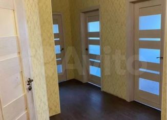 Продается 2-комнатная квартира, 63 м2, Астрахань, площадь Карла Маркса, 3к1