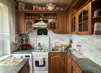 Продаю трехкомнатную квартиру, 63 м2, Брянская область, улица Ульянова, 125