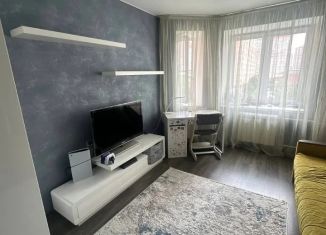 Продам однокомнатную квартиру, 42 м2, Москва, 3-й микрорайон, 4