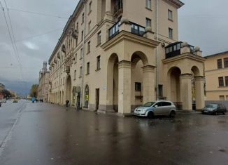 Продается комната, 85.5 м2, Санкт-Петербург, проспект Стачек, 32