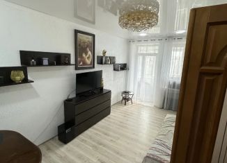 Продаю трехкомнатную квартиру, 77.8 м2, Челябинская область, улица Богдана Хмельницкого, 19