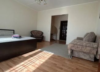 Сдается 1-ком. квартира, 40 м2, Курган, 4-й микрорайон, 22