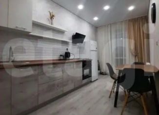 Продается 2-комнатная квартира, 54 м2, Энгельс, Полтавская улица, 25А