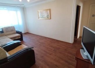 Сдача в аренду 3-ком. квартиры, 75 м2, Дюртюли, улица Ленина, 32