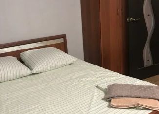 Сдаю в аренду 1-ком. квартиру, 35 м2, Курган, 5-й микрорайон, 18к2