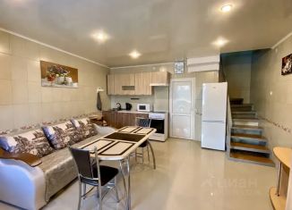 Аренда дома, 60 м2, Сочи, улица Коммунальников, 77