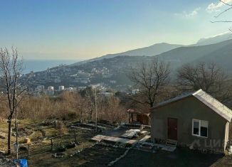 Земельный участок на продажу, 4 сот., Ялта, улица Субхи, 45