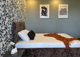 Сдача в аренду 1-ком. квартиры, 45 м2, Курган, улица Карельцева, 101