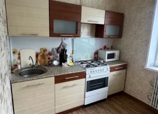Продаю 1-ком. квартиру, 38.6 м2, Челябинская область, проспект Карла Маркса, 1
