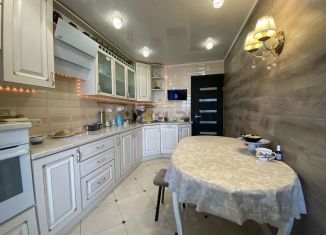 Продается 3-ком. квартира, 62.5 м2, Саратовская область, 7-й проезд, 19/31