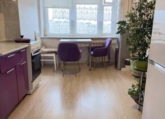 Продается 2-комнатная квартира, 57 м2, Чувашия, Университетская улица, 2/1