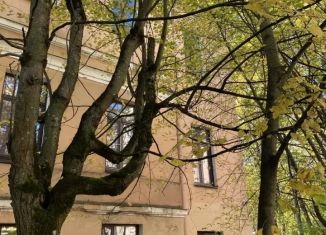 Продам комнату, 62.4 м2, Санкт-Петербург, Пушкинская улица, 10/20
