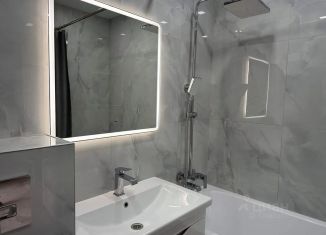 Продаю 1-комнатную квартиру, 39.4 м2, Чувашия, улица Василия Алендея, 7