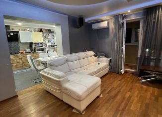 Продам четырехкомнатную квартиру, 112 м2, Самарская область, переулок Карякина, 1