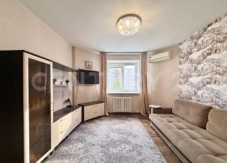 Продаю 1-ком. квартиру, 51.2 м2, Чувашия, улица 10-й Пятилетки, 68