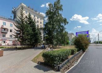 Продаю трехкомнатную квартиру, 73.4 м2, Алтайский край, улица Шевченко, 52А